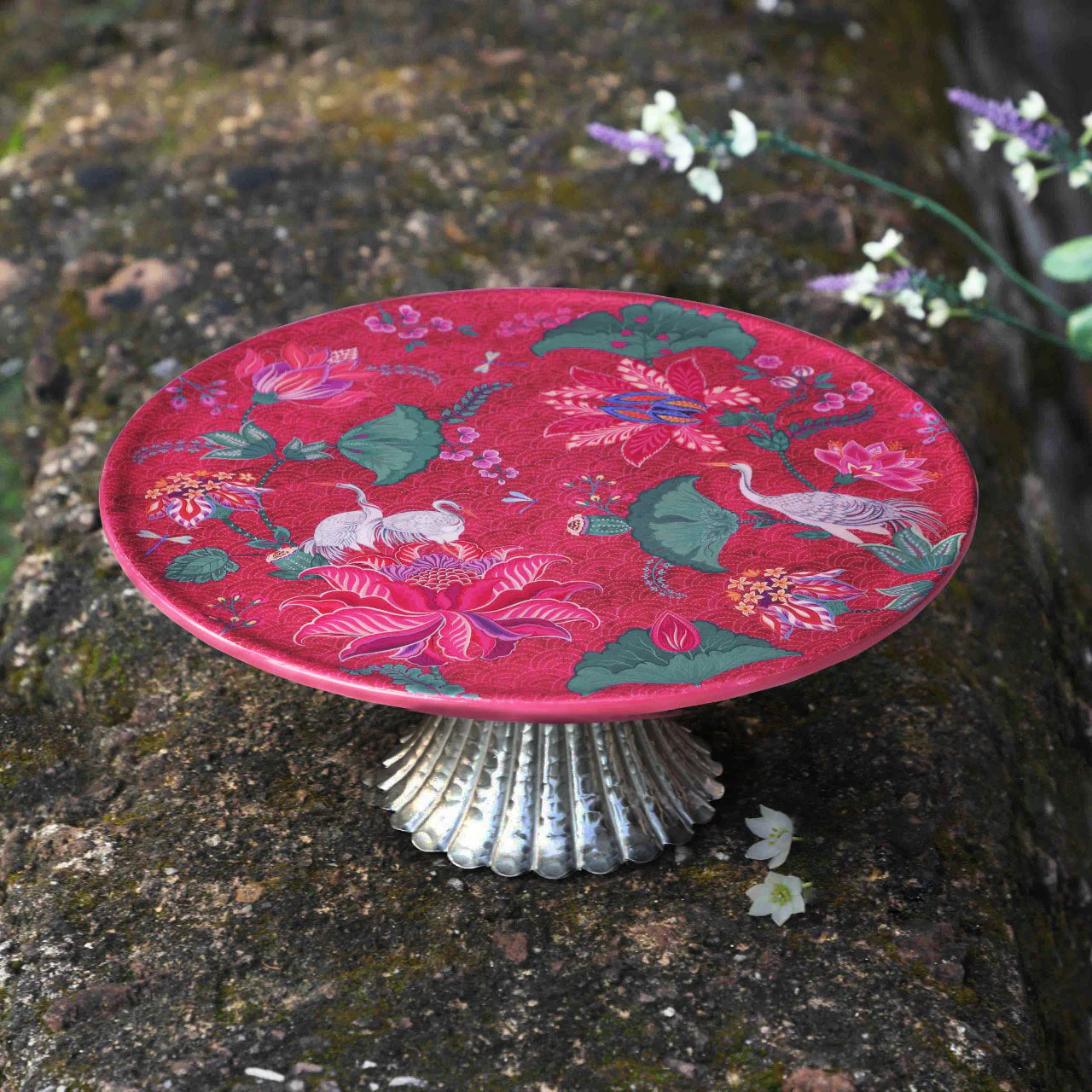 Taashi Cake Stand